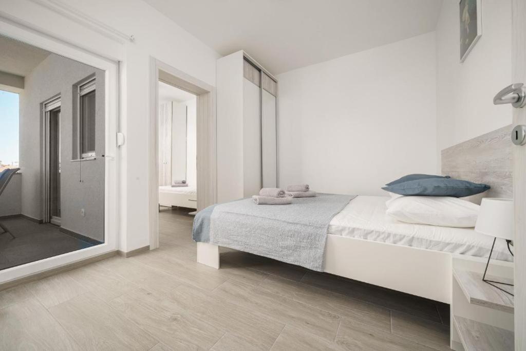Apartment Stefanio Vodice Eksteriør billede