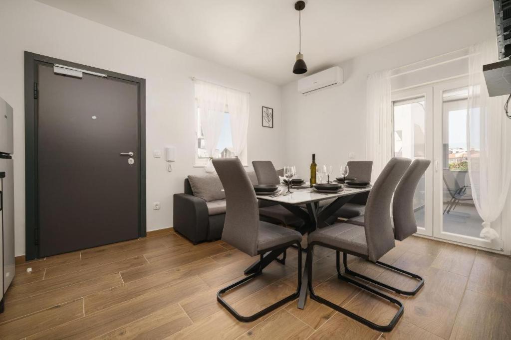 Apartment Stefanio Vodice Eksteriør billede