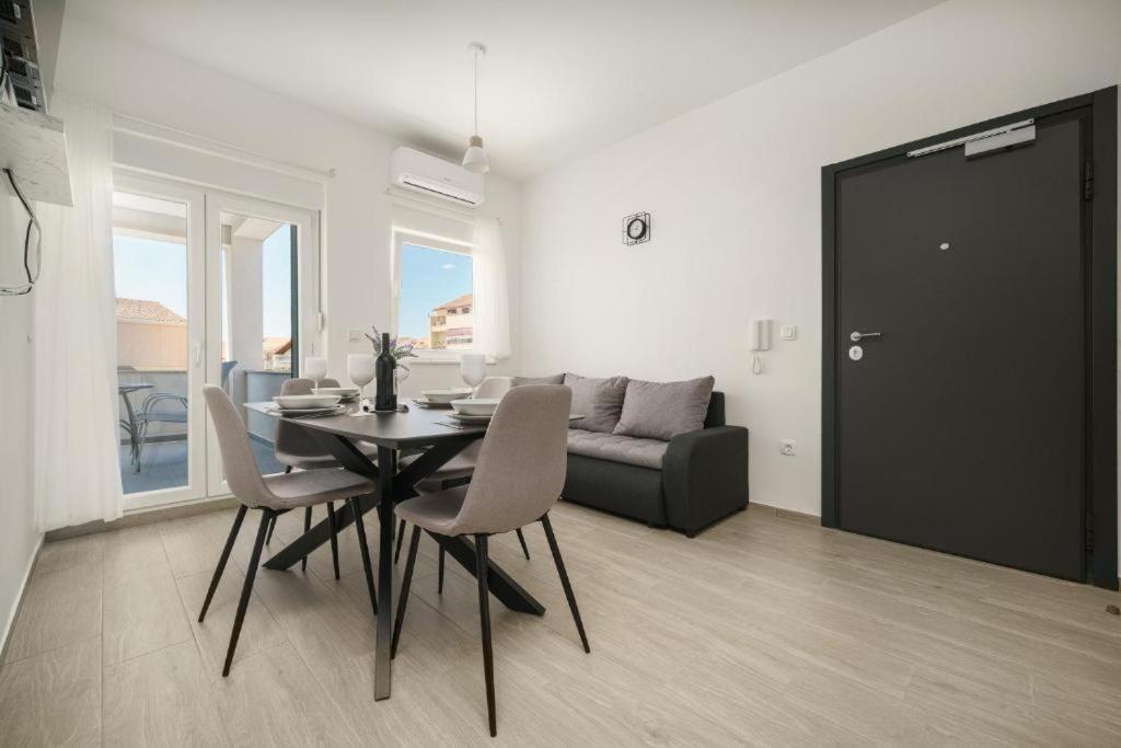Apartment Stefanio Vodice Eksteriør billede