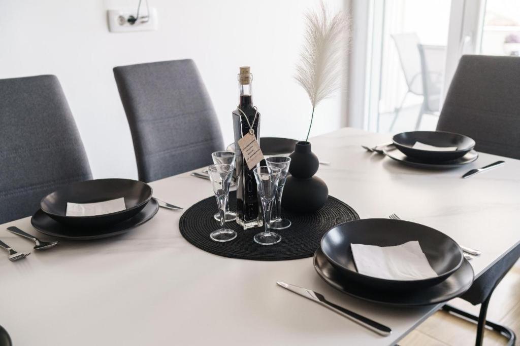 Apartment Stefanio Vodice Eksteriør billede